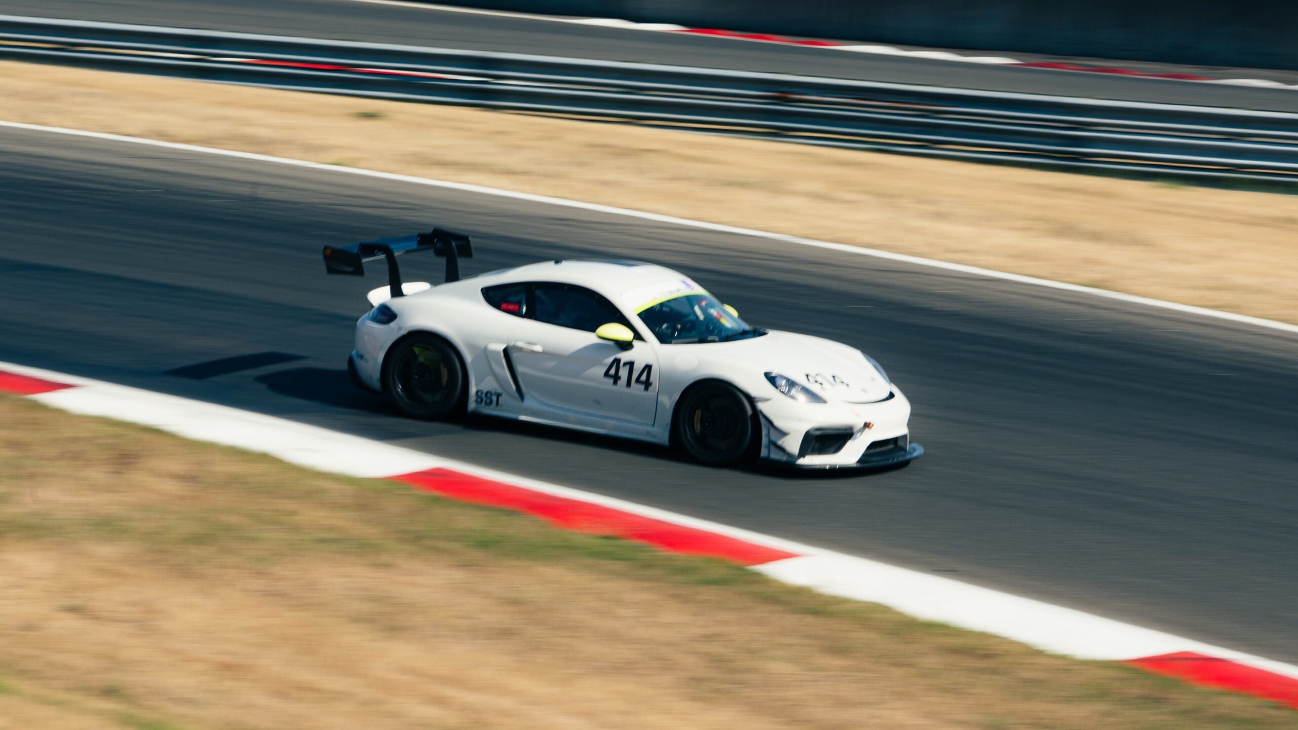 Previous GT4 Clubsport Trackday Edition #414 on track